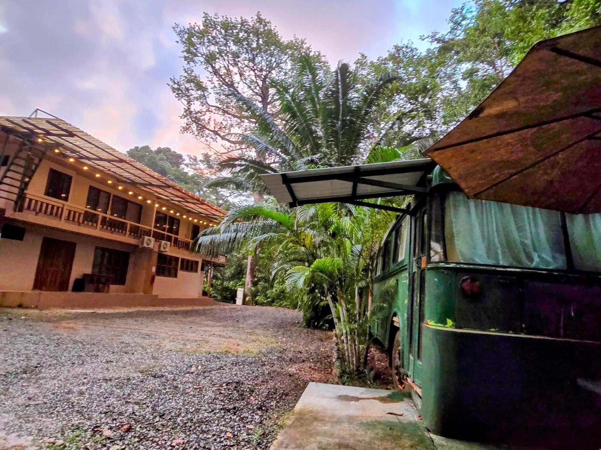 Cool Waters Jungle Villas ウビタ エクステリア 写真