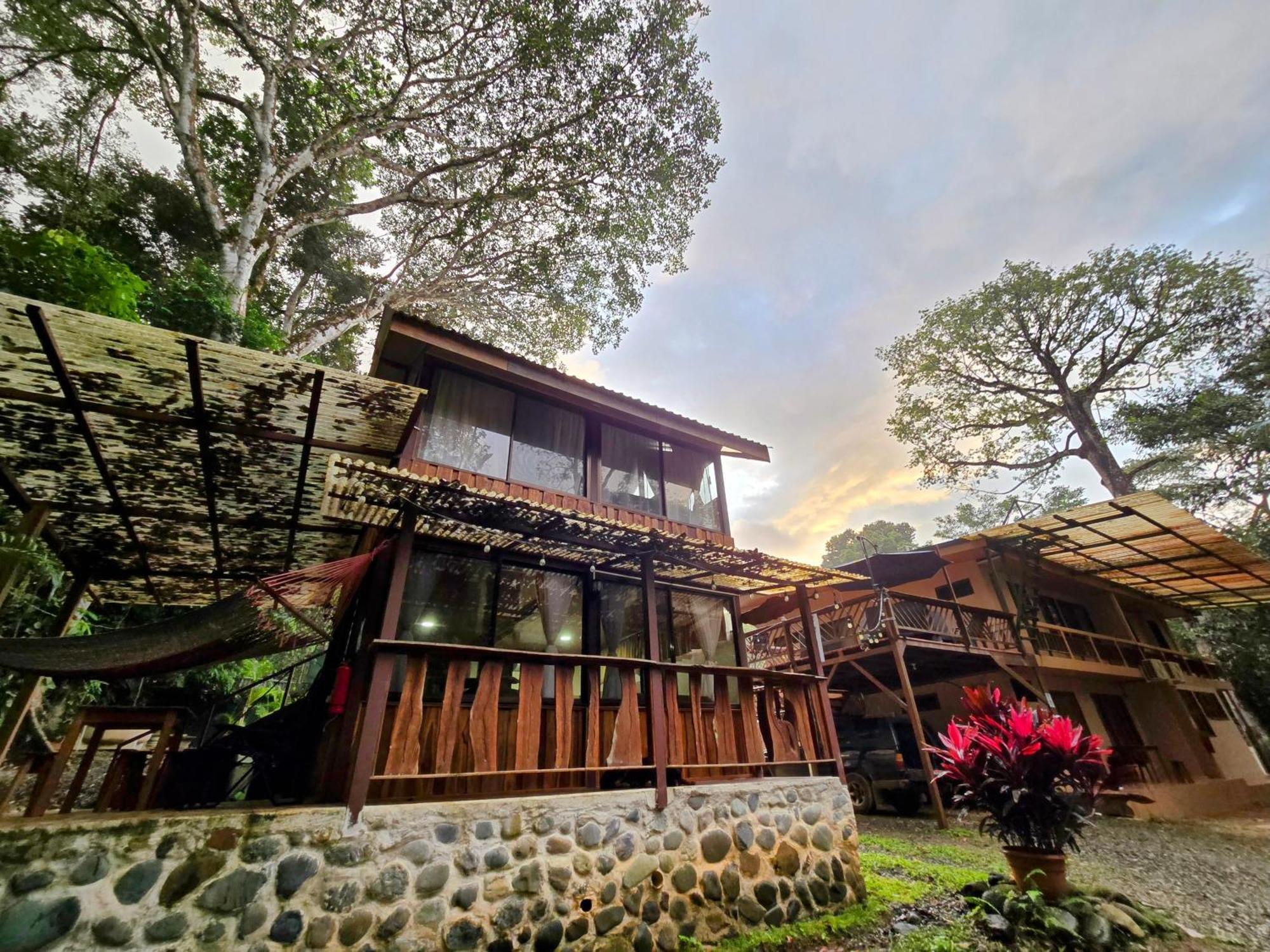 Cool Waters Jungle Villas ウビタ エクステリア 写真